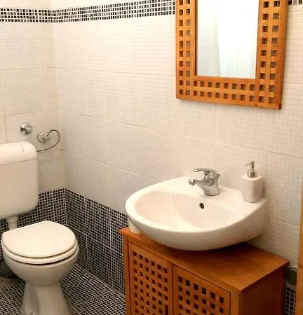 Guest house & Little Rock Mostar