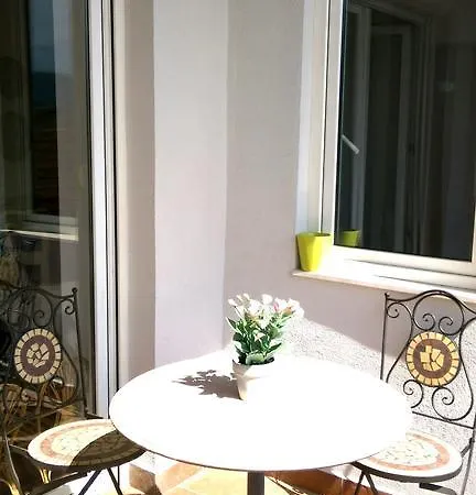 & Little Rock Guest house Mostar